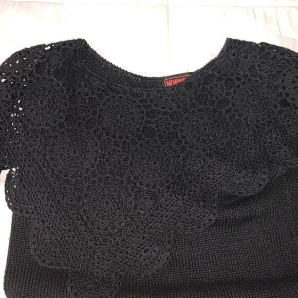 Black Sleeveless Sweater With Crochet Lace Detail Memphis Jones Womens Medium - Picture 2 of 6